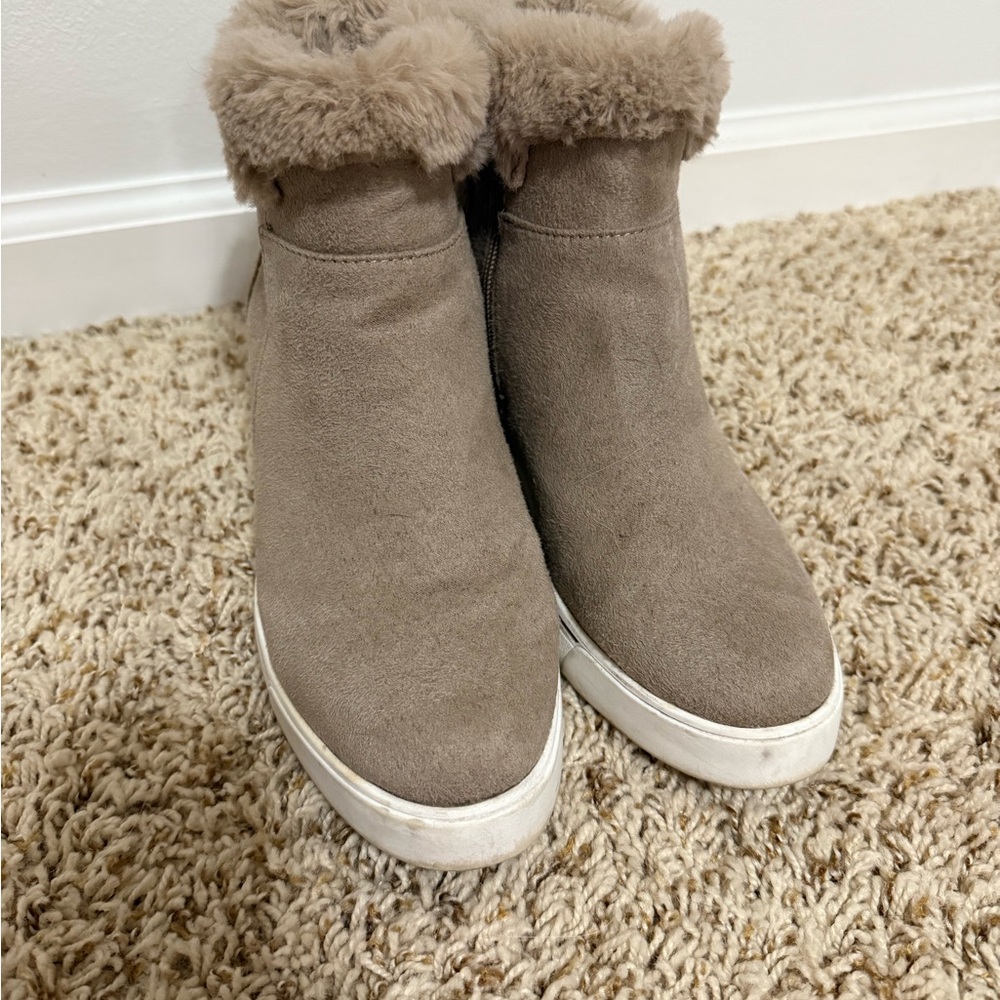 Women's Tan Suede Ankle Boots